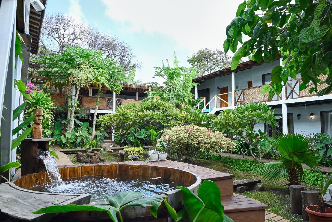 Hare Nua Hotel Boutique Hanga Roa Buitenkant foto
